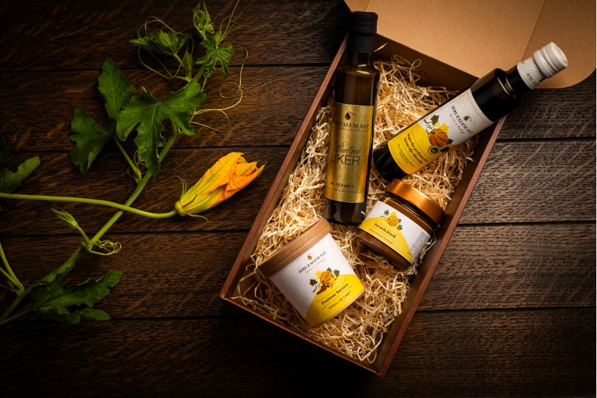 Darilni paket z likerjem