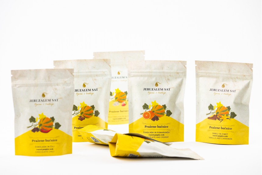 Roasted pumpkin seeds , sweet with flavors 100 g