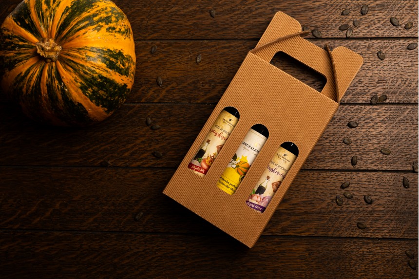 Pumpkin seed oil with Ptuj garlic 0.25 L